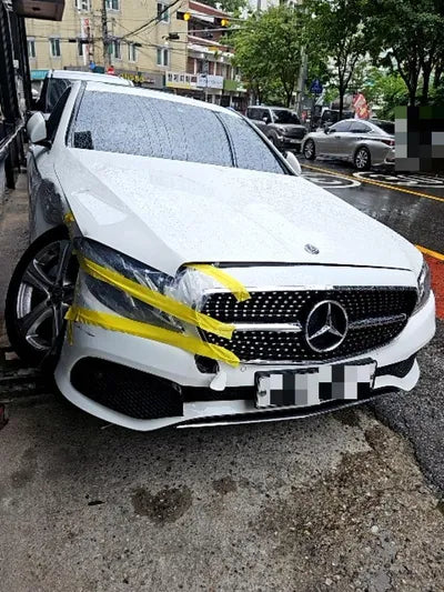 2018 Mercedes-Benz E 200 WDDZF4CB0JA421311 VIN:WDDZF4CB0JA421311