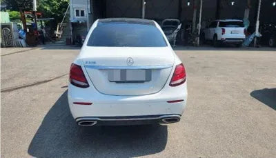 2019 Mercedes-Benz E 300 VIN: