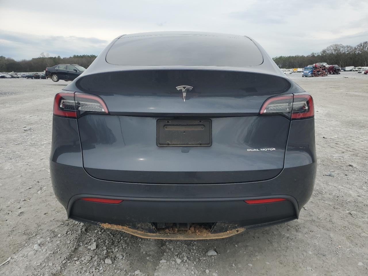 2022 TESLA MODEL Y  VIN:7SAYGDEE0NF380513