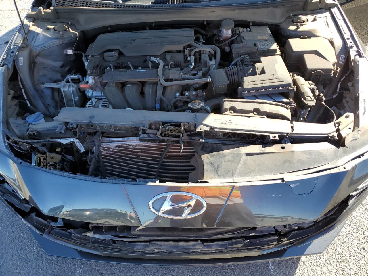 2022 HYUNDAI ELANTRA SEL VIN:5NPLM4AG1NH077569