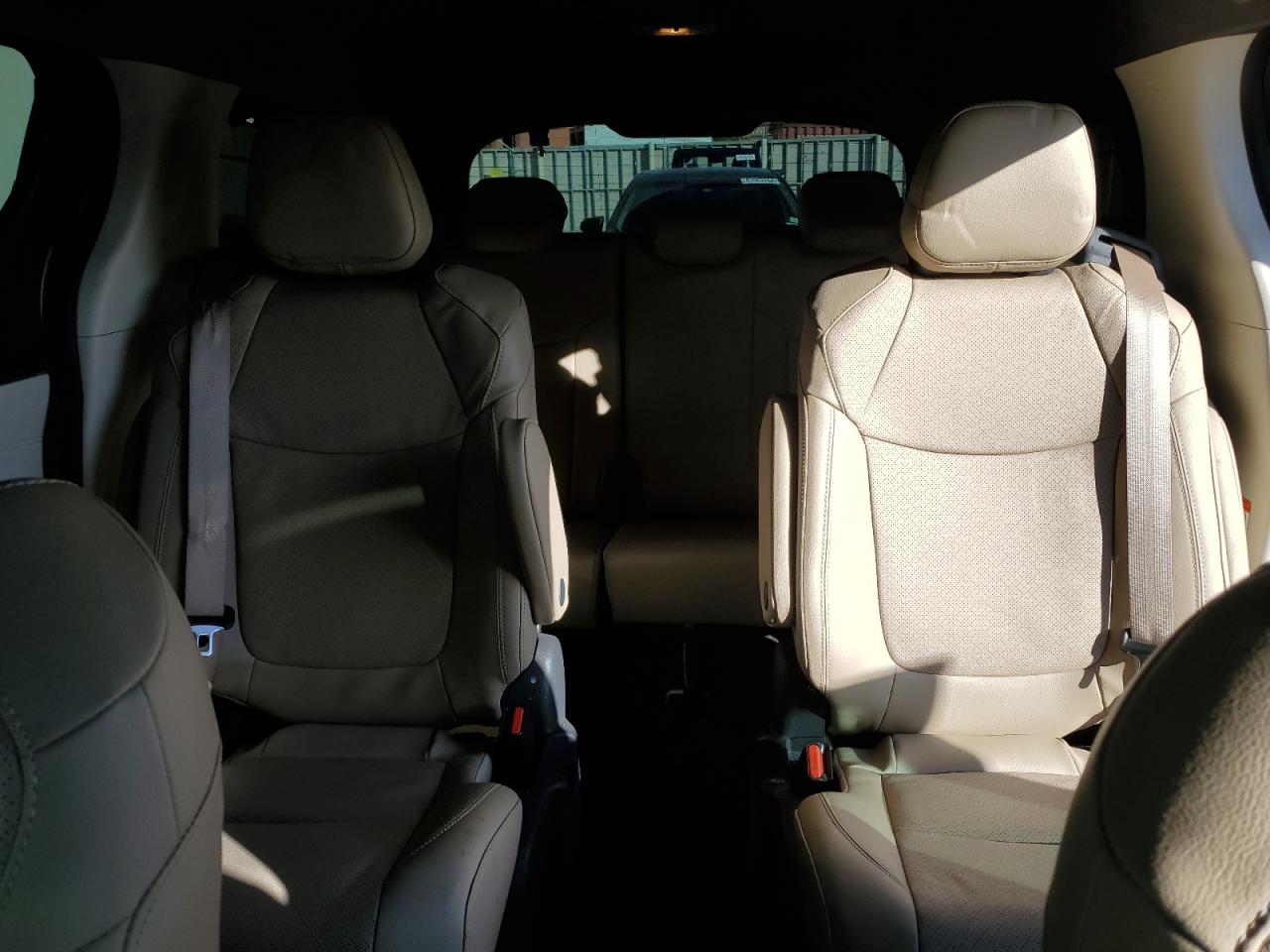 2024 TOYOTA SIENNA LIMITED VIN:5TDZRKEC3RS200330