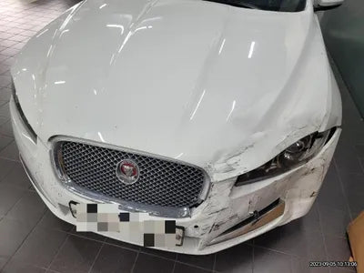 2014 Jaguar XF VIN: