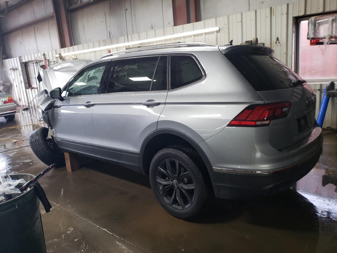 2023 VOLKSWAGEN TIGUAN SE VIN:3VVMB7AX5PM029146