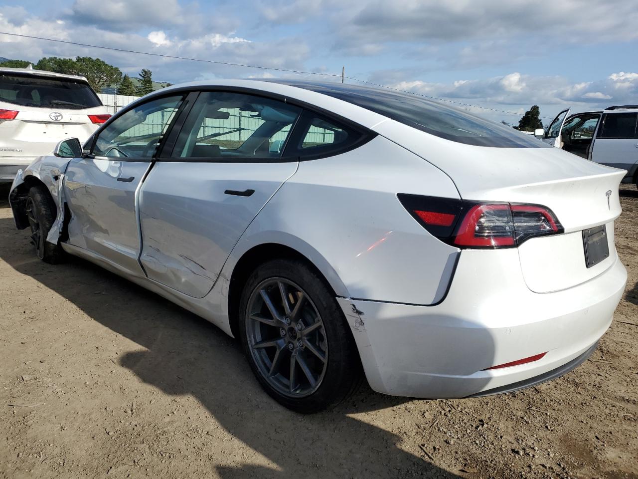 2022 TESLA MODEL 3  VIN:5YJ3E1EB7NF158889