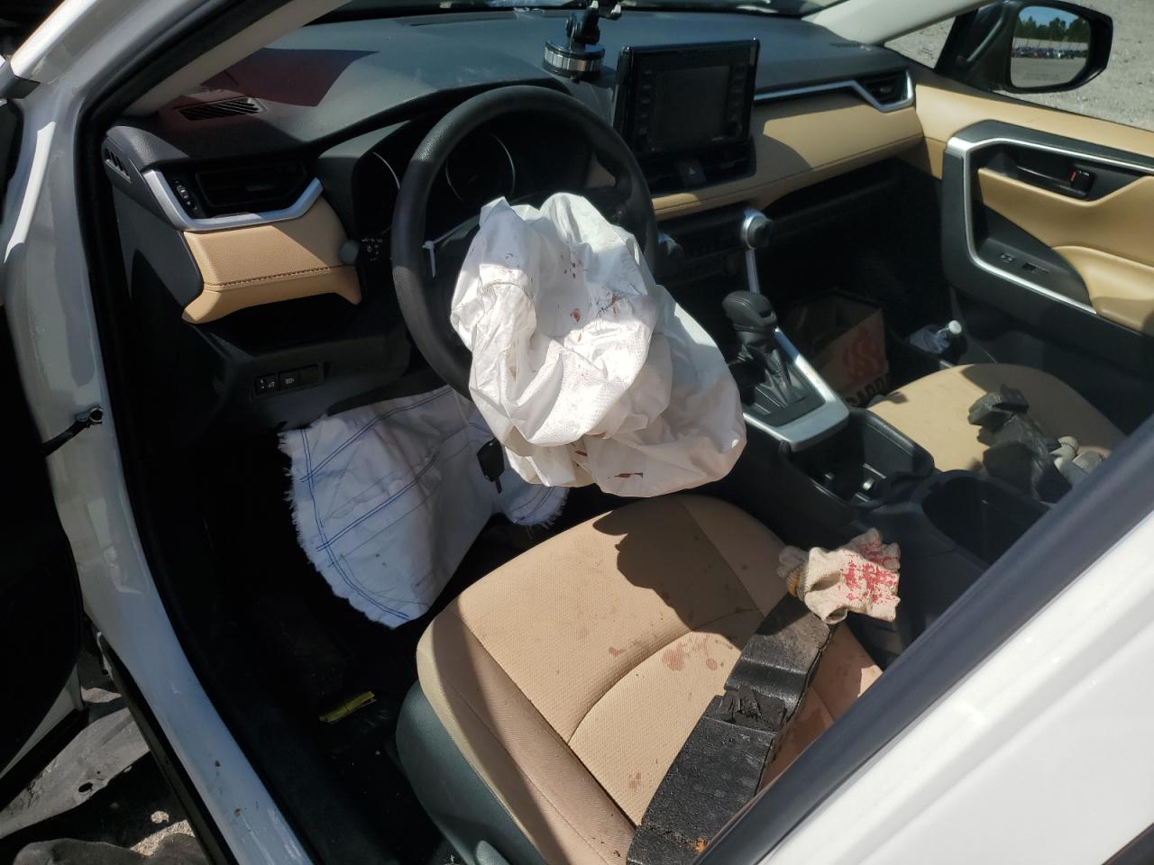 2022 TOYOTA RAV4 LE VIN:2T3F1RFV1NC301055