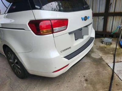 2015 Kia Carnival VIN: