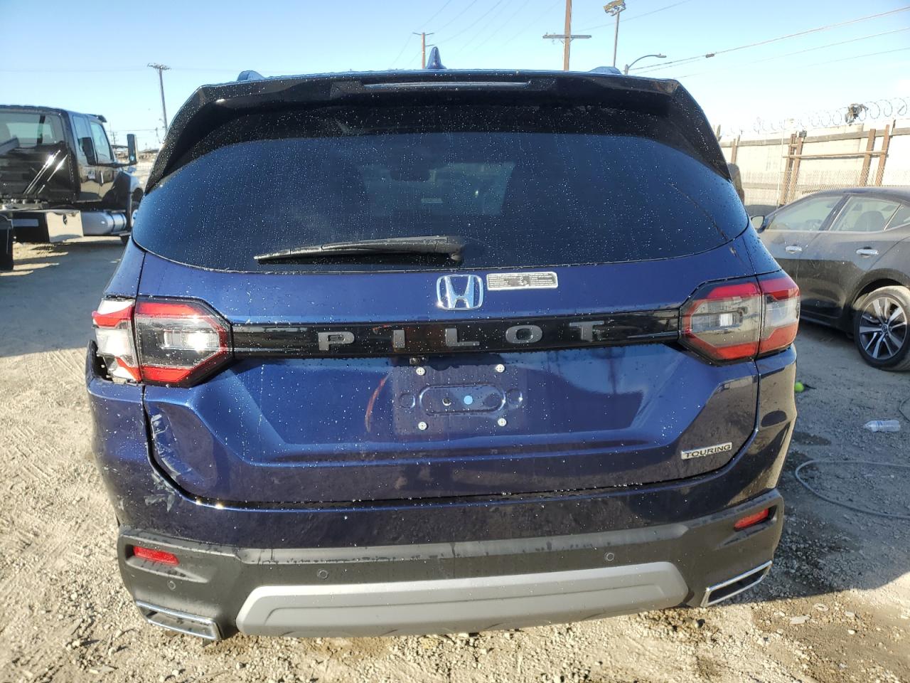 2024 HONDA PILOT TOURING VIN:5FNYG2H76RB006511