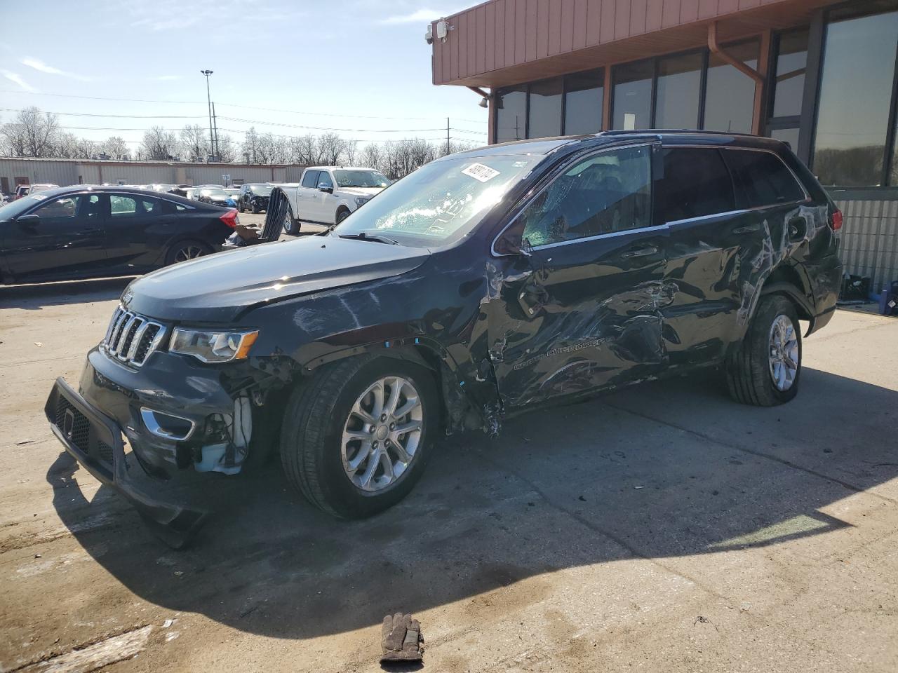 2022 JEEP GRAND CHEROKEE LAREDO E VIN:1C4RJFAG4NC113877