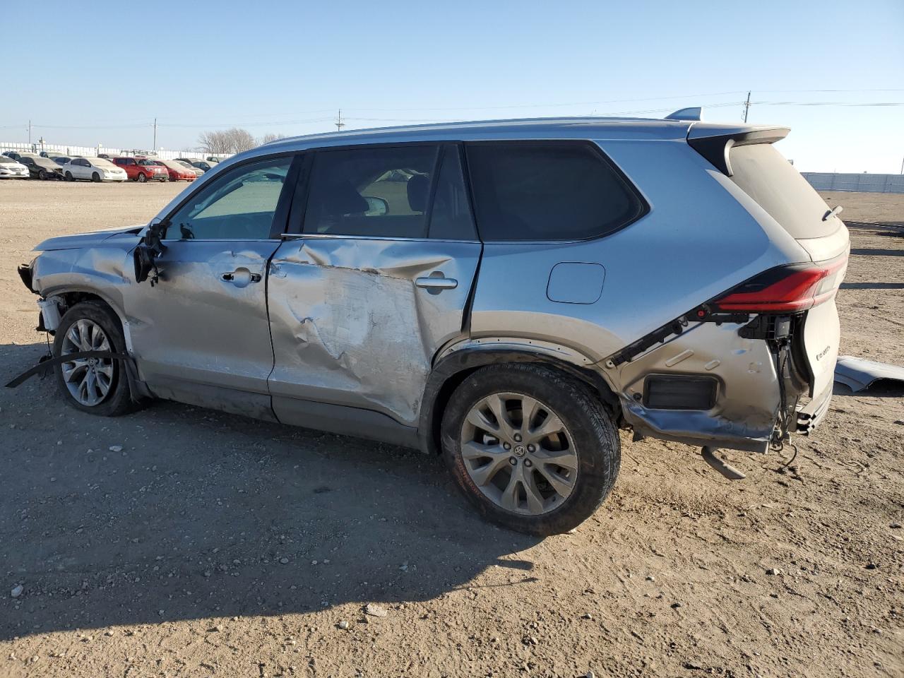 2024 TOYOTA GRAND HIGHLANDER XLE VIN:5TDACAB58RS010487