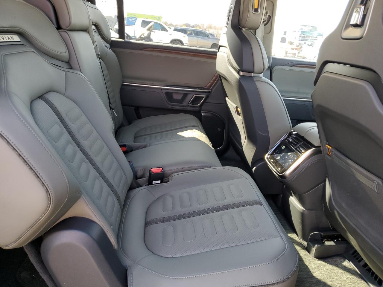 2023 RIVIAN R1S ADVENTURE VIN:7PDSGABA4PN027370