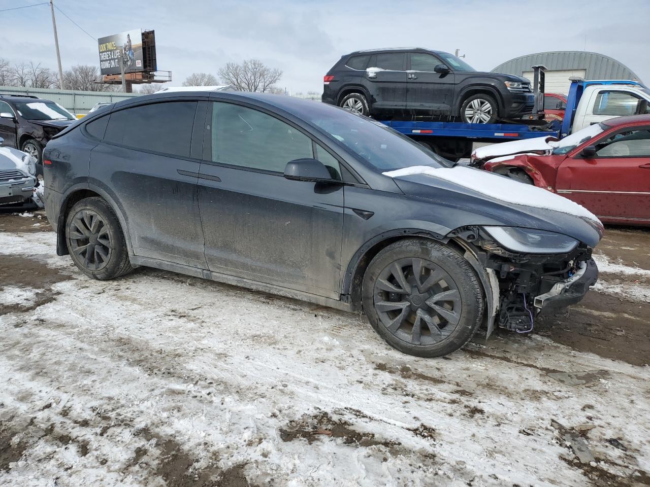 2024 TESLA MODEL X  VIN:7SAXCBE51RF457245