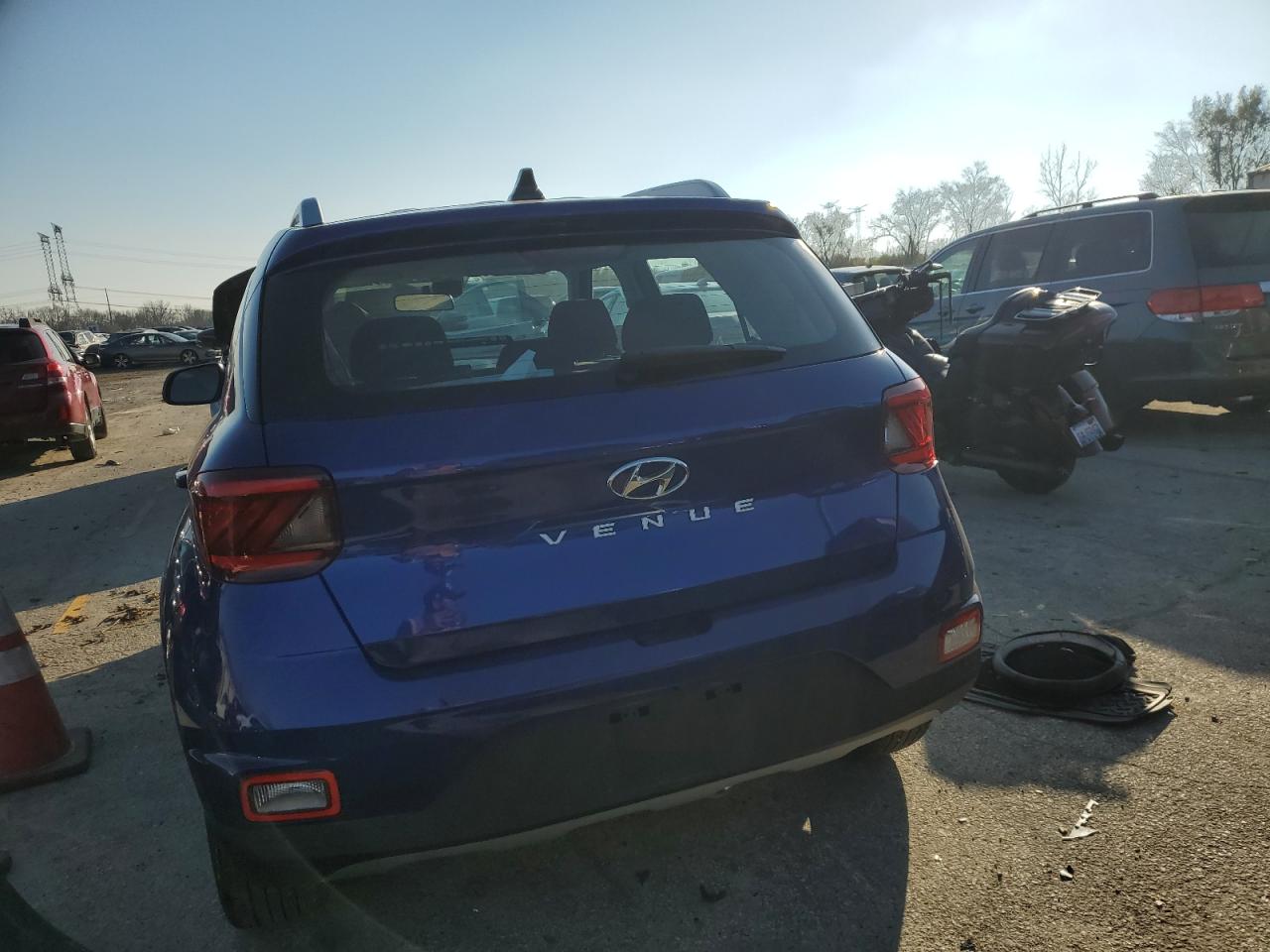 2022 HYUNDAI VENUE SEL VIN:KMHRC8A38NU137141