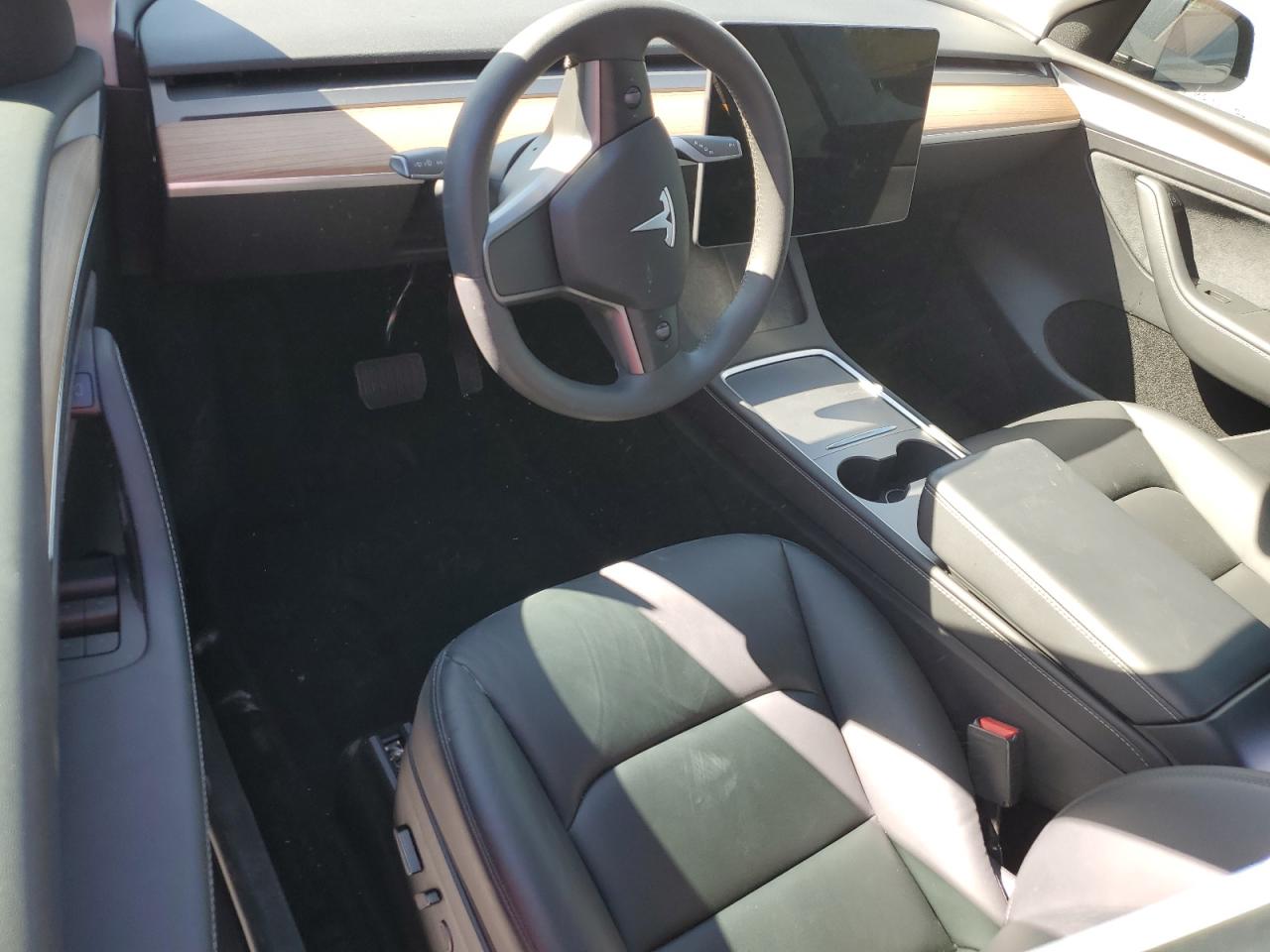 2023 TESLA MODEL Y  VIN:7SAYGDEEXPA075438