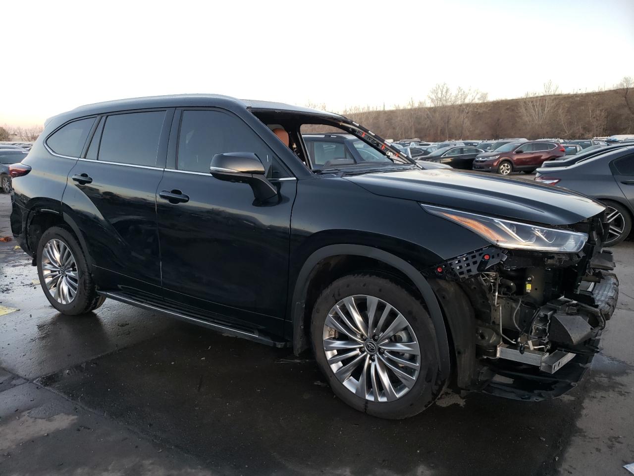 2024 TOYOTA HIGHLANDER LE VIN:5TDKDRBH9RS555060