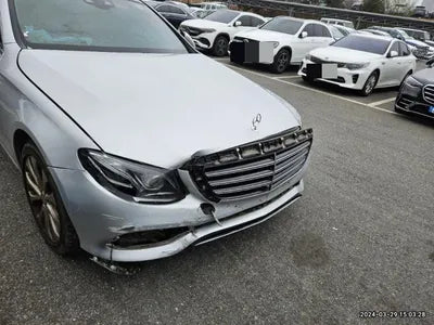 2017 Mercedes-Benz E 300 VIN: