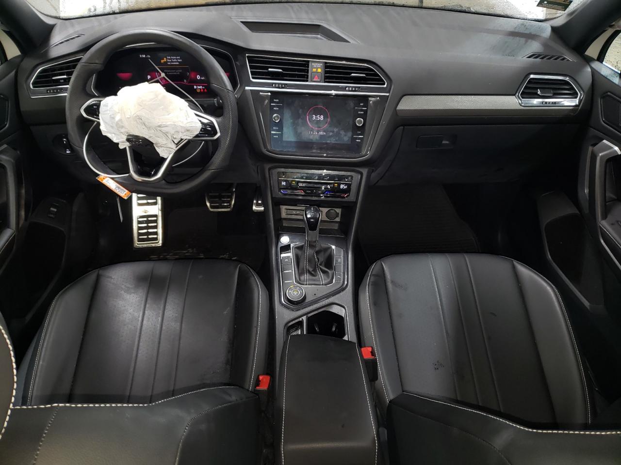 2024 VOLKSWAGEN TIGUAN SE R-LINE BLACK VIN:3VV8B7AX5RM020130