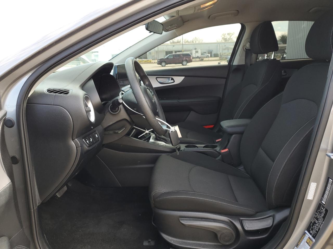 2022 KIA FORTE FE VIN:3KPF24AD7NE492425