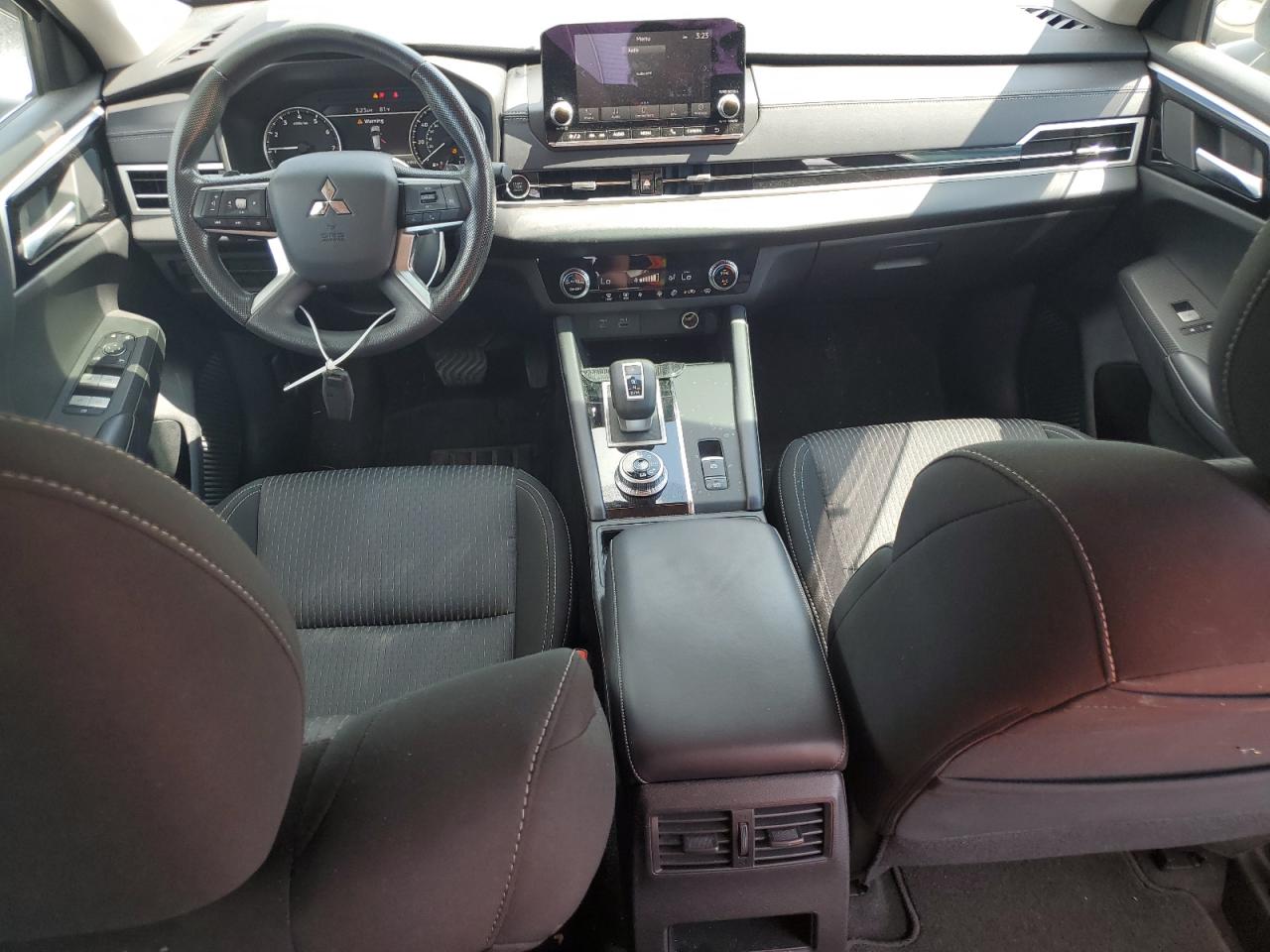 2023 MITSUBISHI OUTLANDER ES VIN:JA4J4TA81PZ007845