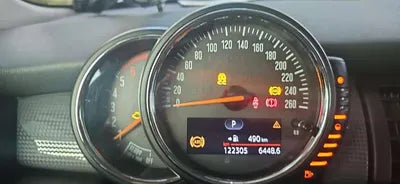 2015 MINI Cooper VIN: