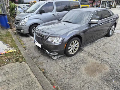 2015 Mercedes-Benz R 300 2C3CCASG4FH923143 VIN:2C3CCASG4FH923143