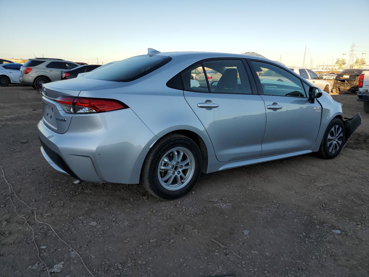2022 TOYOTA COROLLA LE VIN:JTDEAMDE7NJ043980