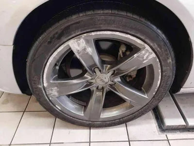 2015 Audi A4 WAUZZZ8K8FA113735 VIN:WAUZZZ8K8FA113735