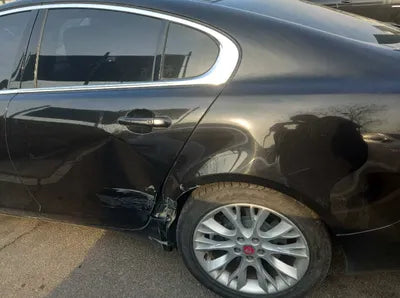 2015 Jaguar XF SAJAA0543FNU44029 VIN:SAJAA0543FNU44029