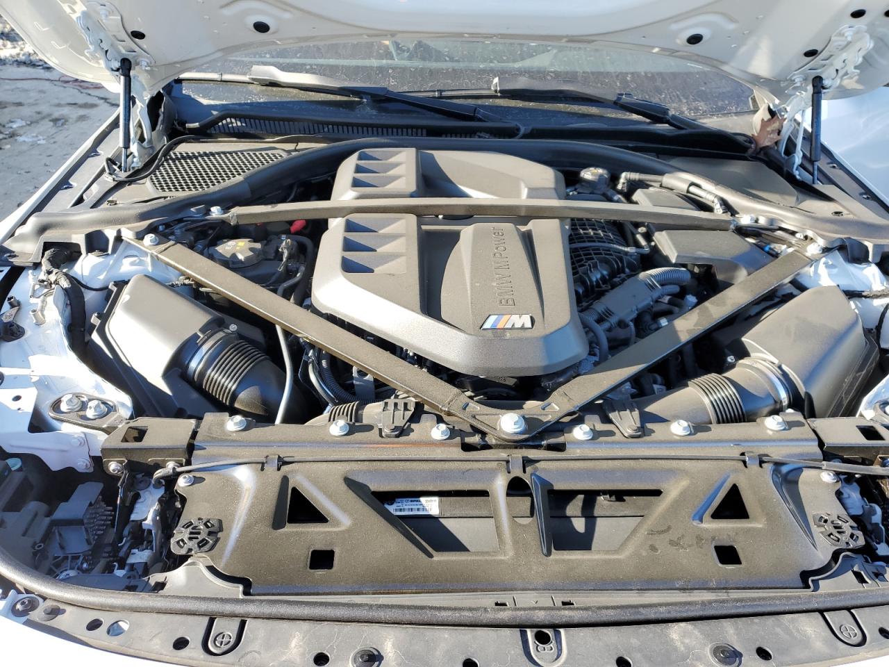 2024 BMW M2  VIN:2A4RR6DG7BR747346