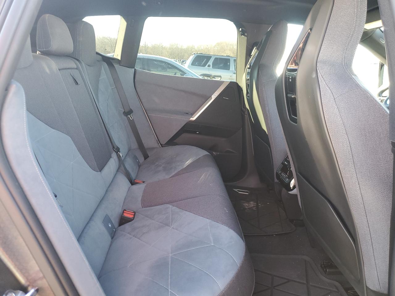 2024 BMW IX XDRIVE50 VIN:WB523CF01RCN49013