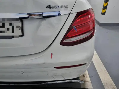 2018 Mercedes-Benz E 220 VIN: