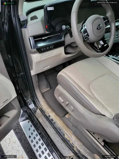2021 Kia Carnival KNANE81BBMS061731 VIN:KNANE81BBMS061731