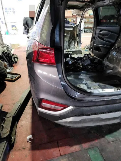 2018 Hyundai Santa FE VIN:
