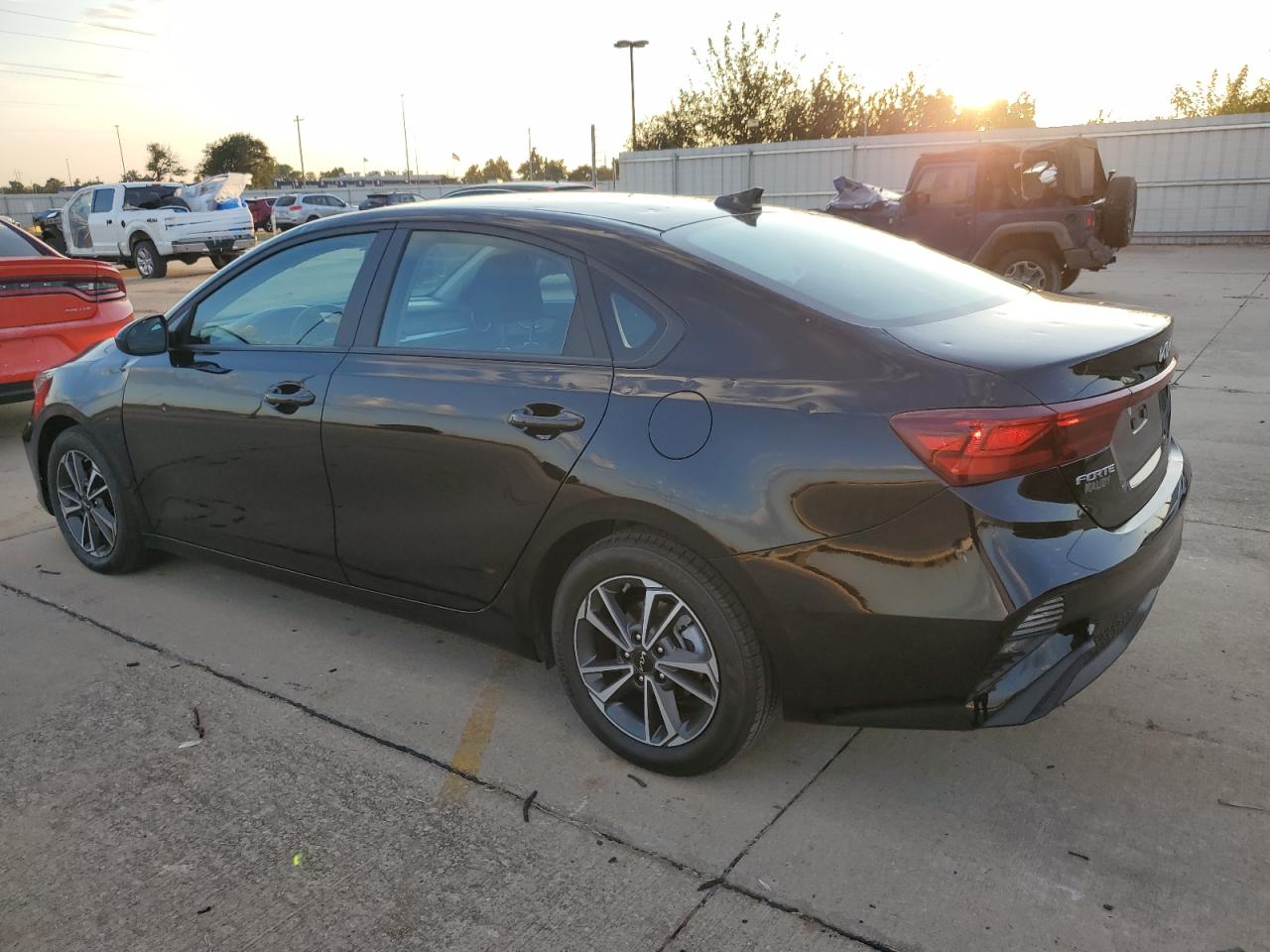 2023 KIA FORTE LX VIN:3KPF24AD0PE669710