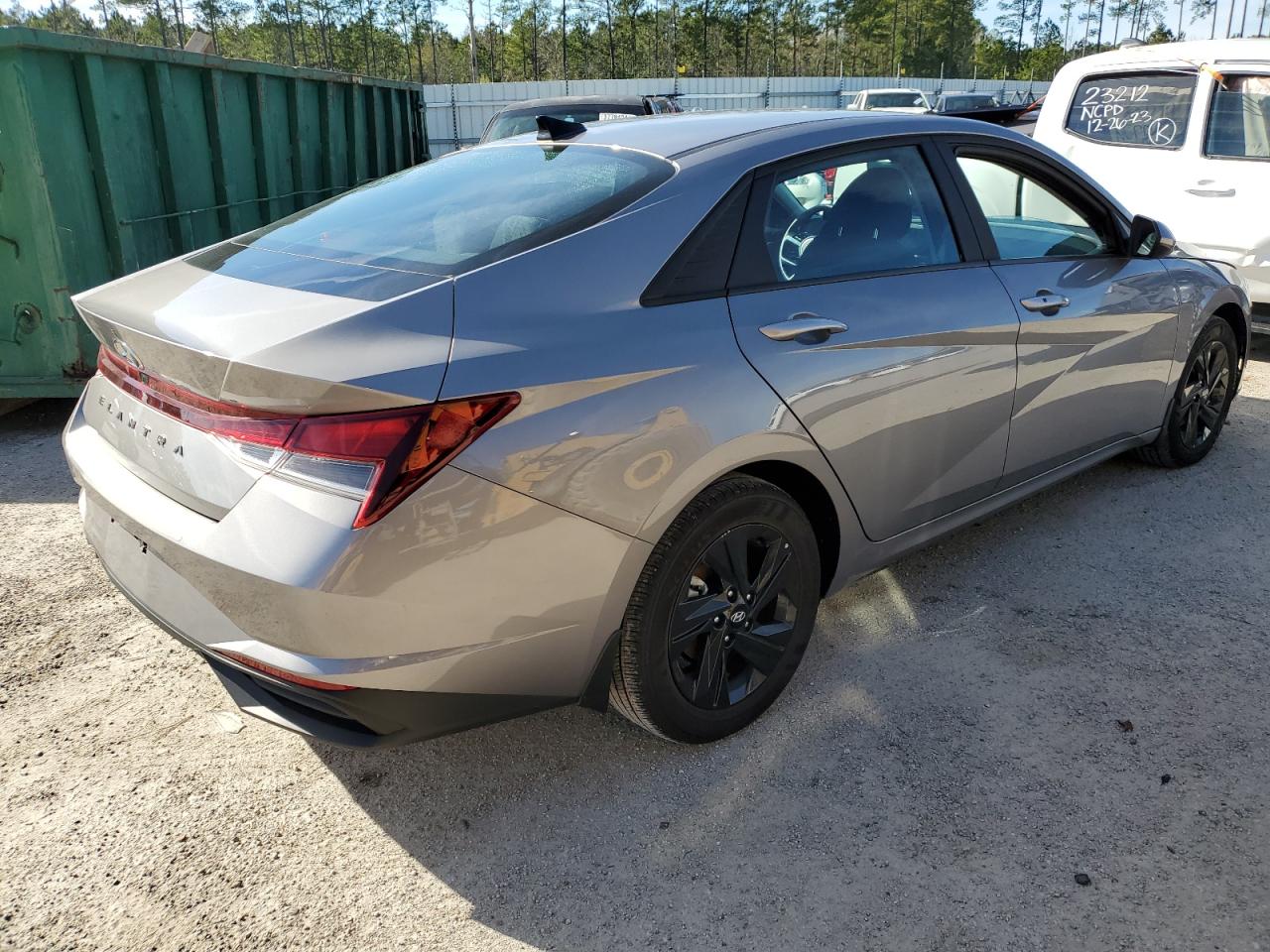 2023 HYUNDAI ELANTRA SEL VIN:KMHLM4AG0PU555095