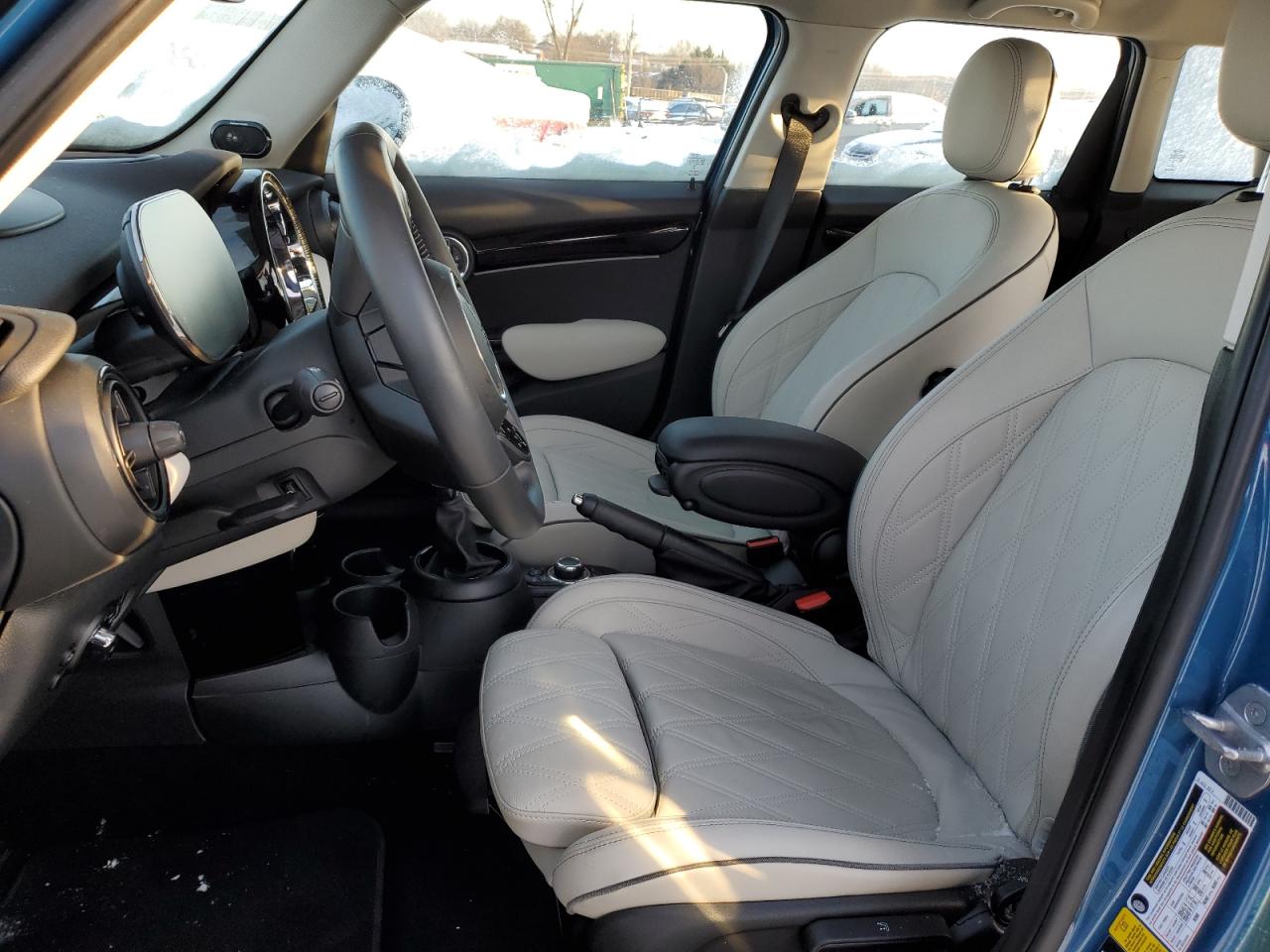 2022 MINI COOPER S VIN:WMW53DK08N2S29603