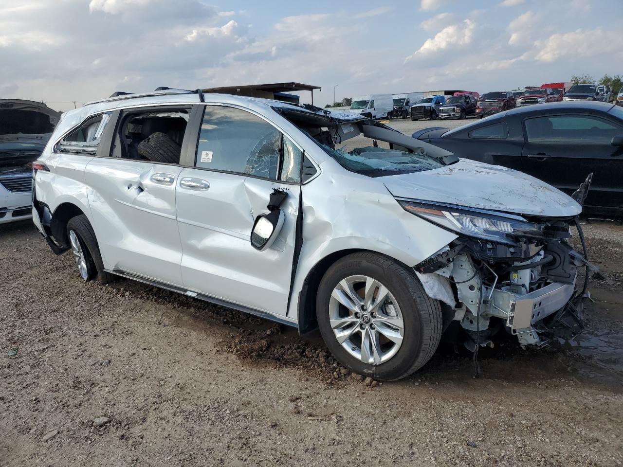2022 TOYOTA SIENNA LIMITED VIN:5TDZRKEC7NS102427