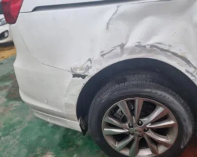 2020 Kia Carnival KNAME811BLS648581 VIN:KNAME811BLS648581