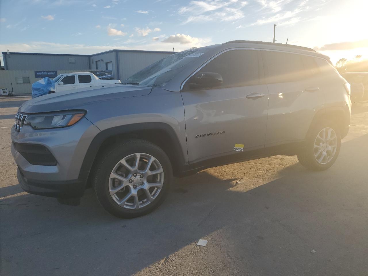 2023 JEEP COMPASS LATITUDE LUX VIN:3C4NJDFN2PT534434