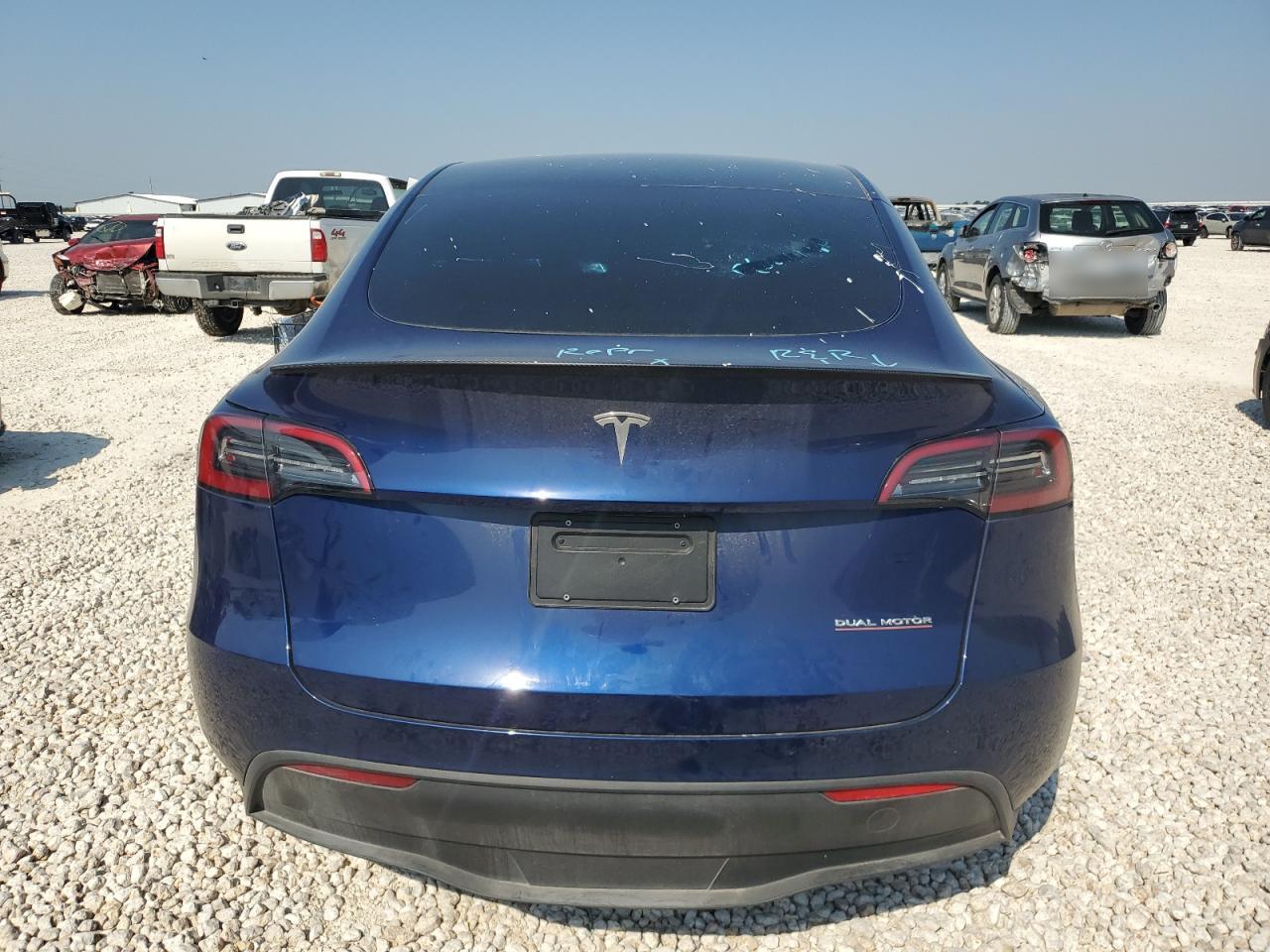 2023 TESLA MODEL Y  VIN:7SAYGDEF1PF617912