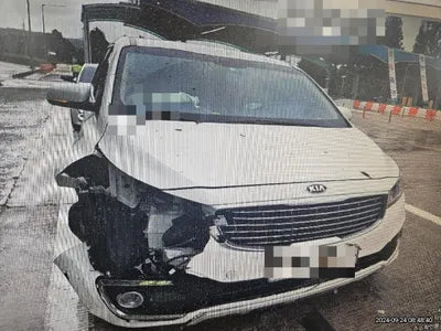 2017 Kia Carnival VIN: