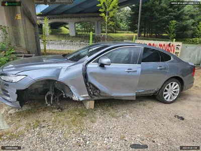 2017 Volvo S90 YV1PSA8ADJ1033672 VIN:YV1PSA8ADJ1033672