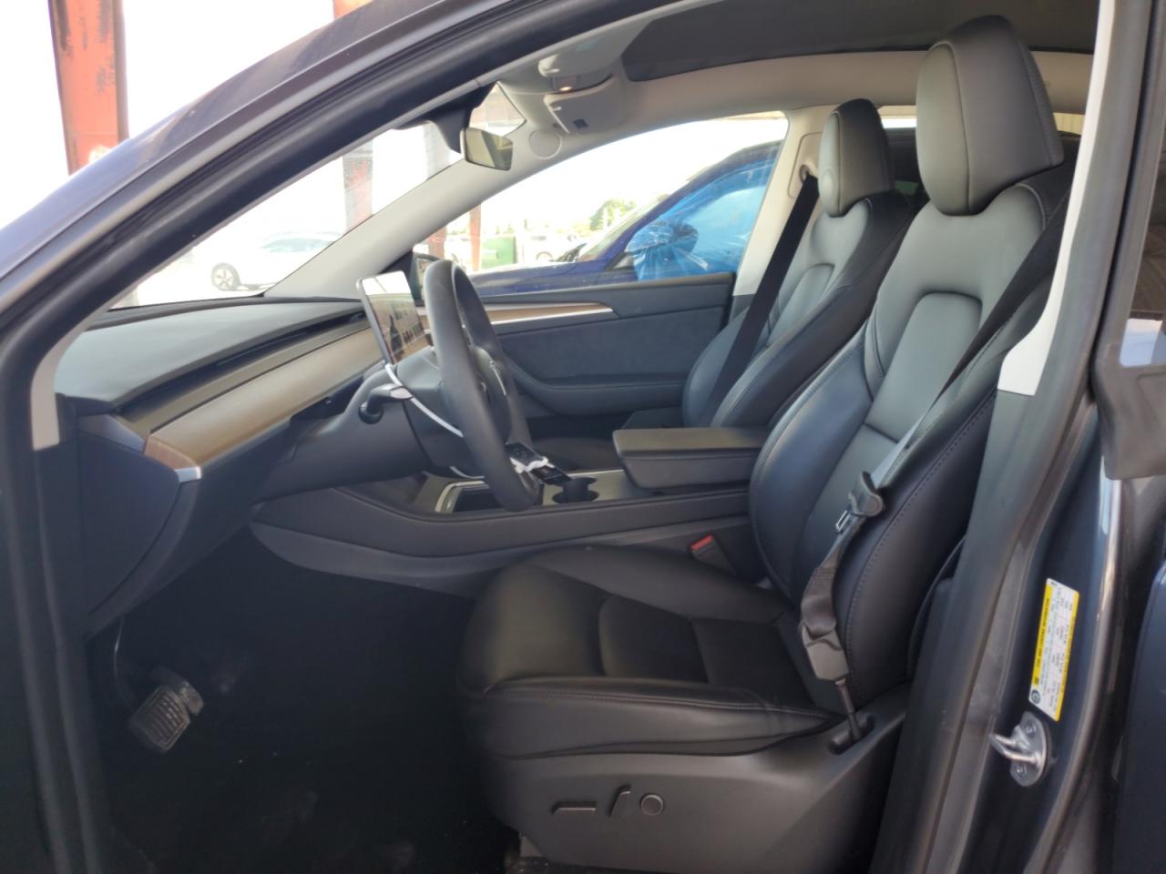 2023 TESLA MODEL Y  VIN:7SAYGDEE4PF865210