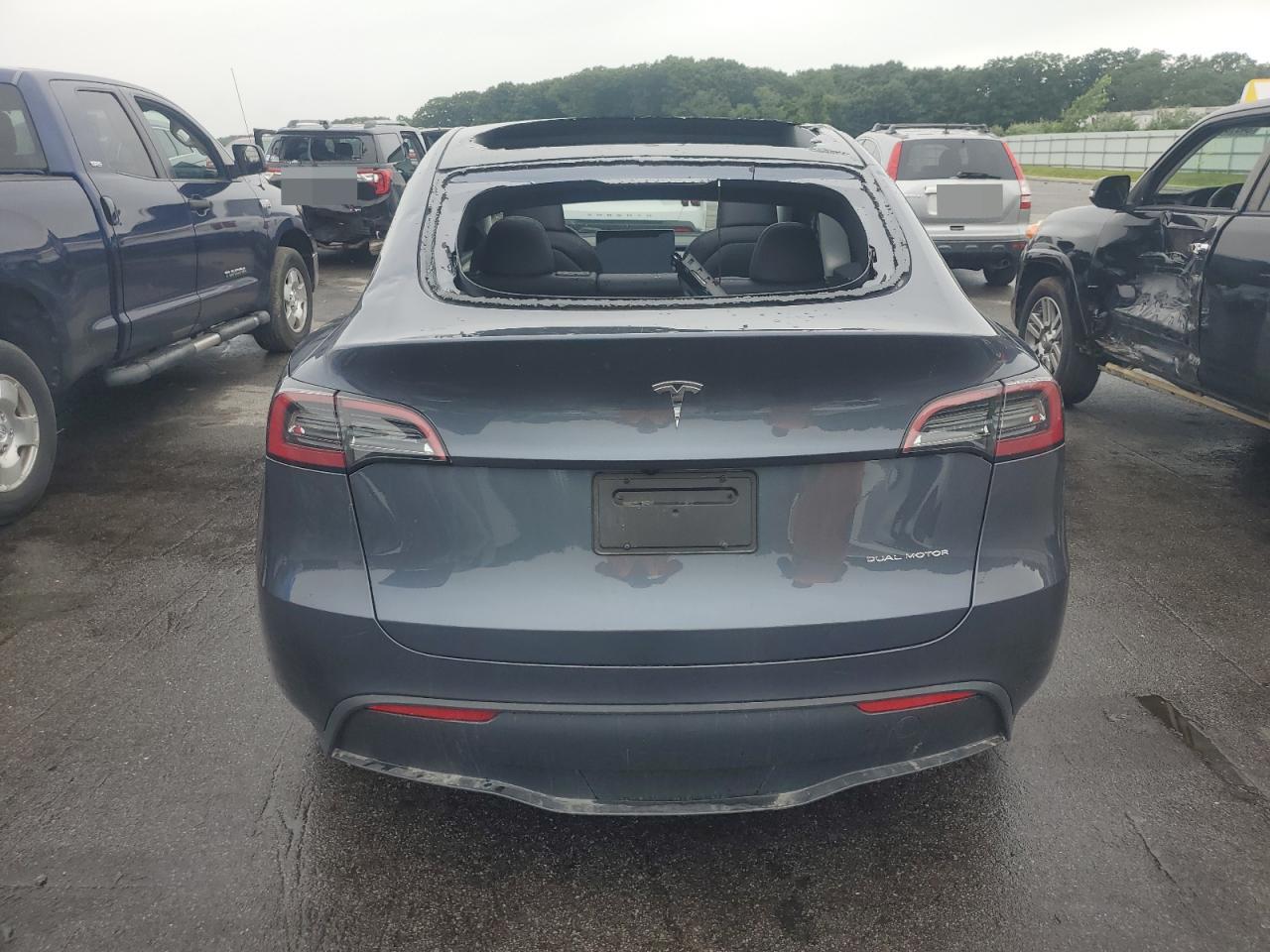 2023 TESLA MODEL Y  VIN:7SAYGDEEXPA202902