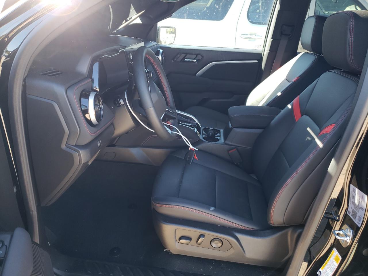 2024 CHEVROLET COLORADO Z71 VIN:1GCPTDEKXR1180974