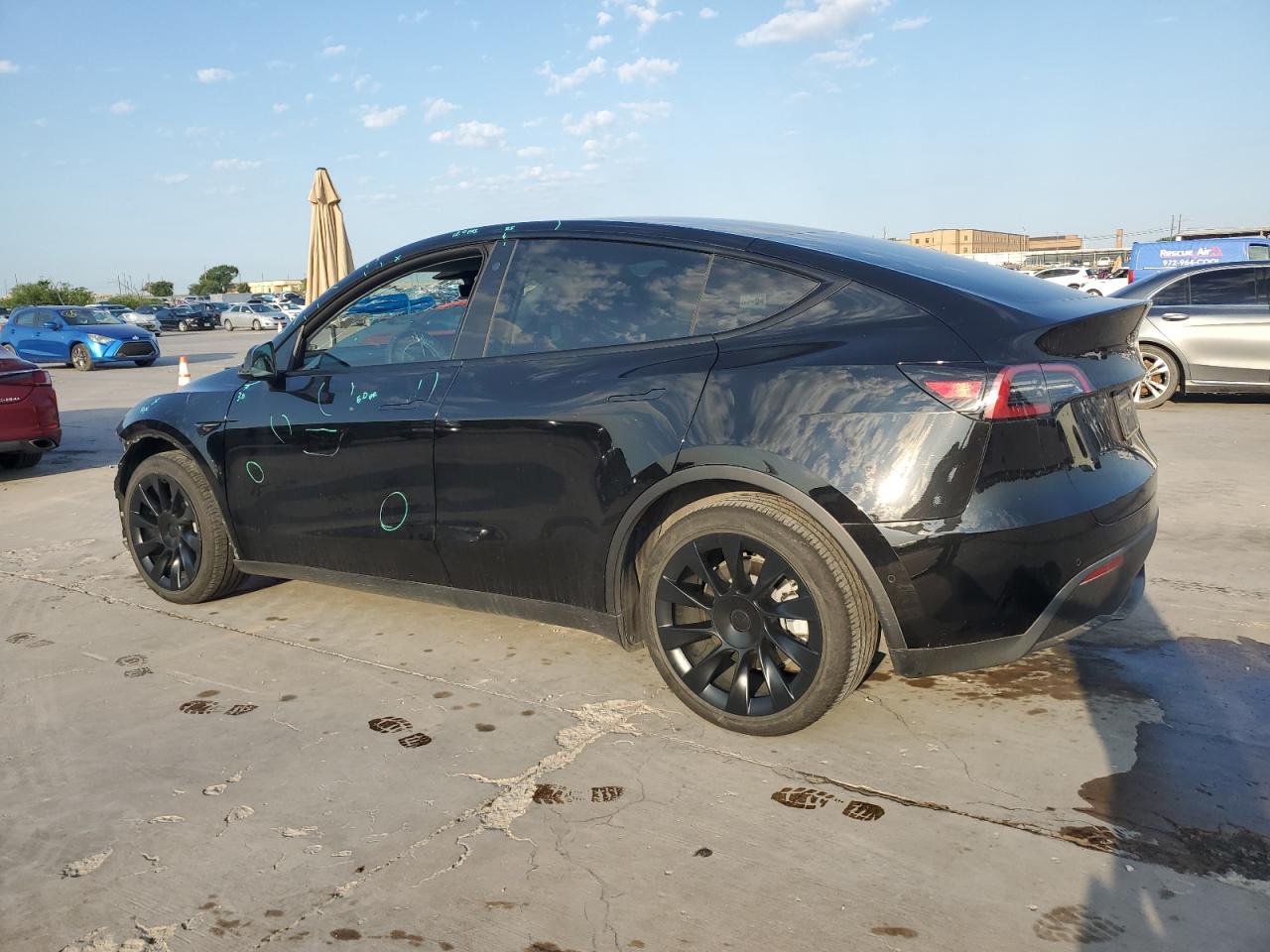 2022 TESLA MODEL Y  VIN:7SAYGDEE1NA006117