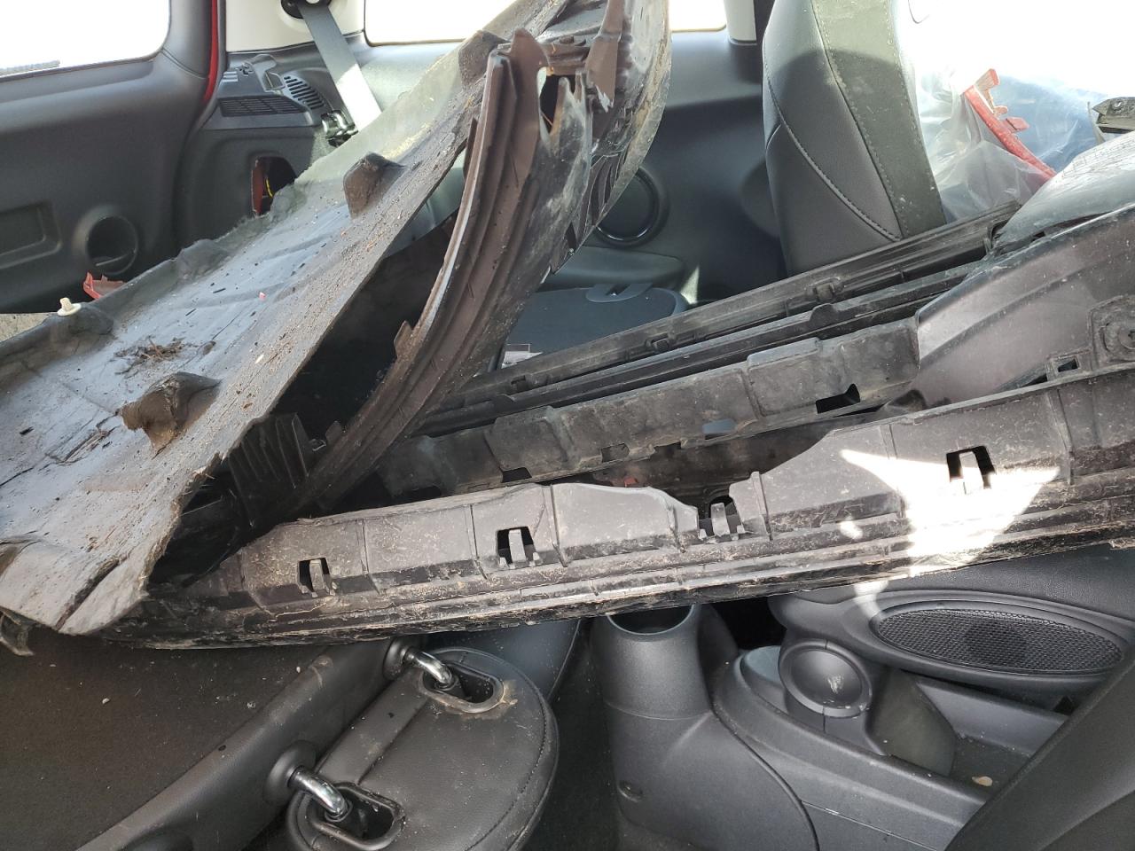 2022 MINI COOPER SE VIN:WMW13DJ00N2R56296