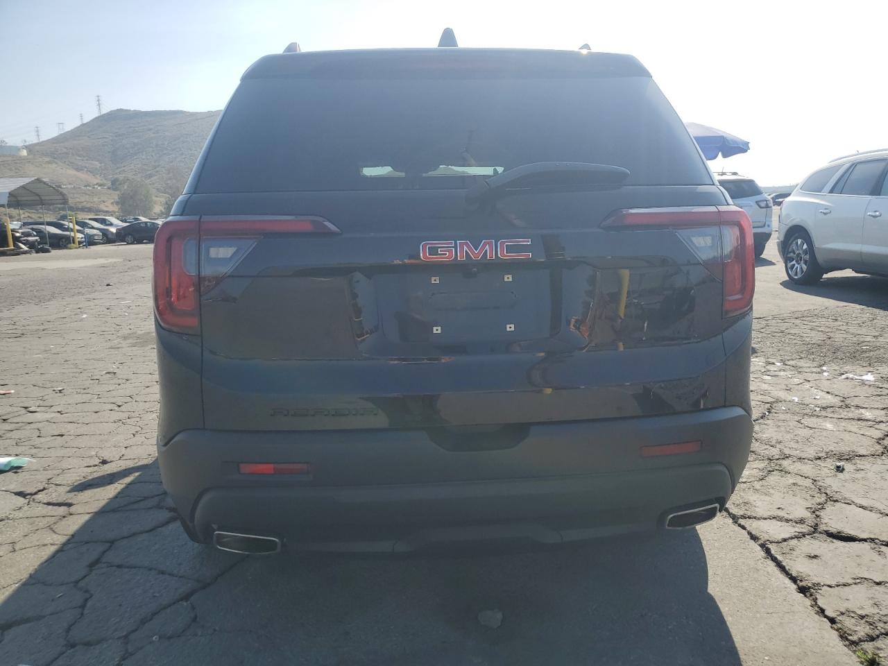 2022 GMC ACADIA SLE VIN:1GKKNKL46NZ159231