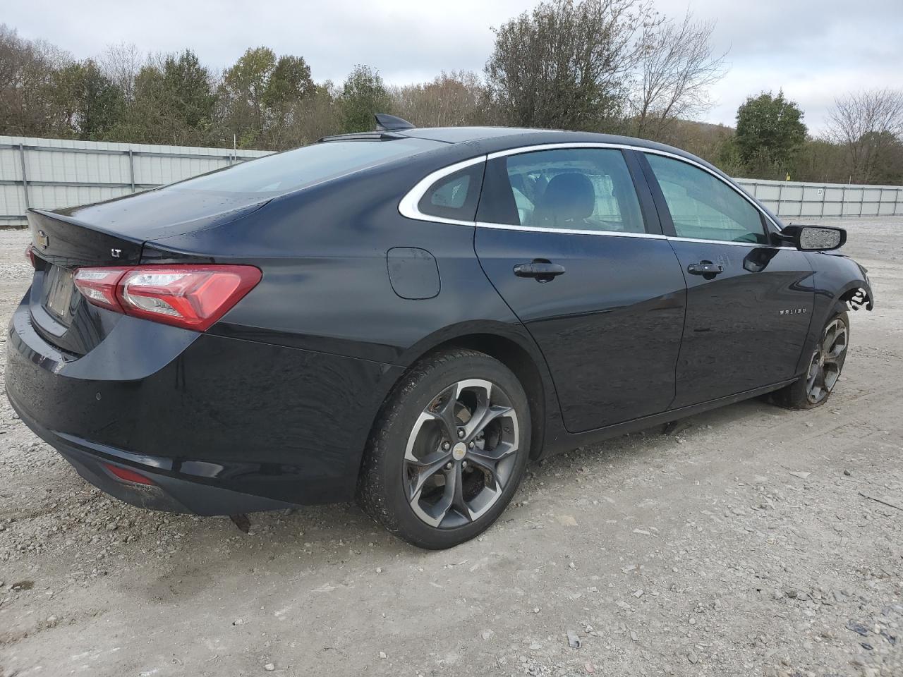 2022 CHEVROLET MALIBU LT VIN:1G1ZD5ST0NF198236