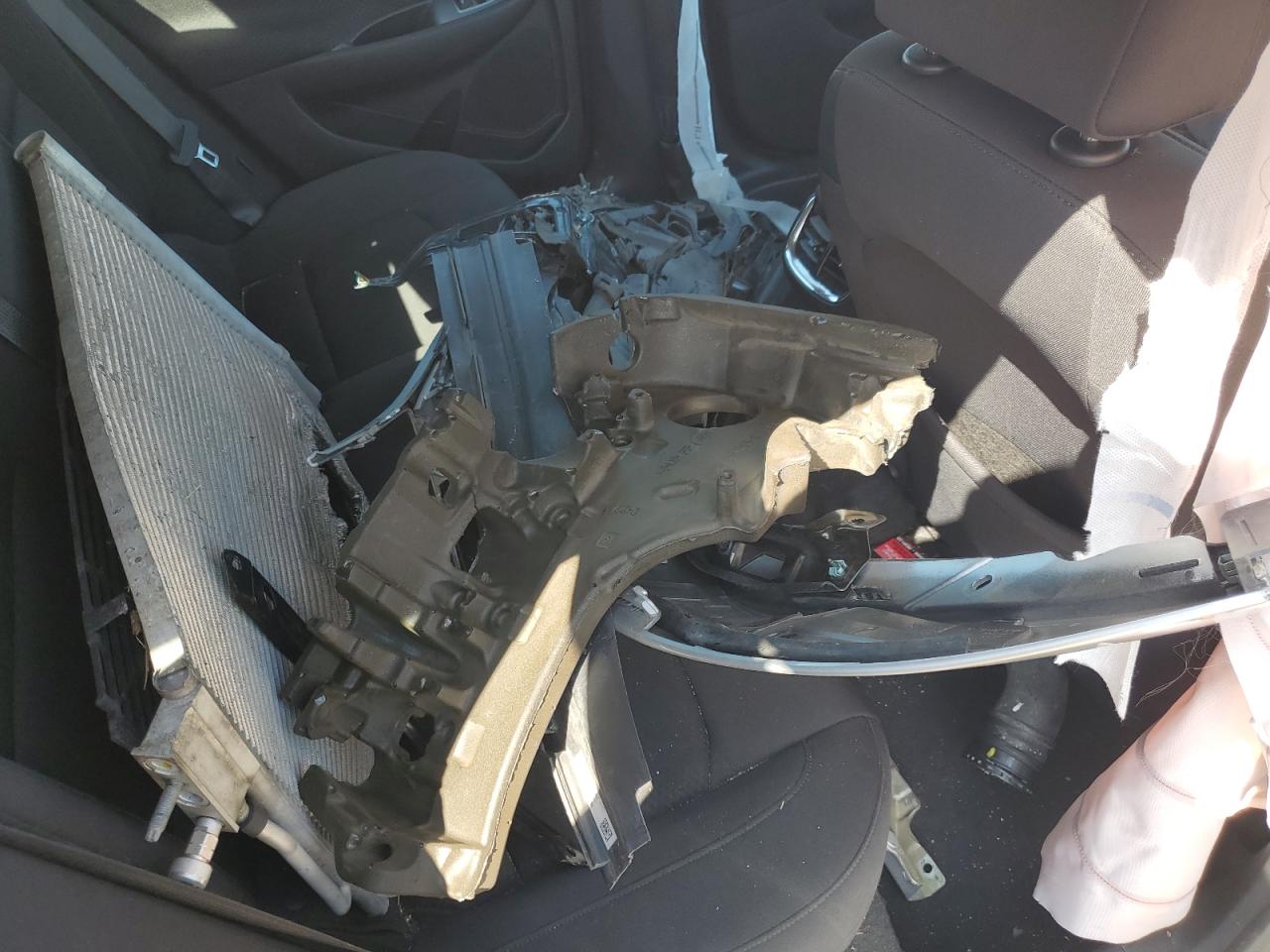 2022 CHEVROLET MALIBU LT VIN:1G1ZD5ST2NF121349