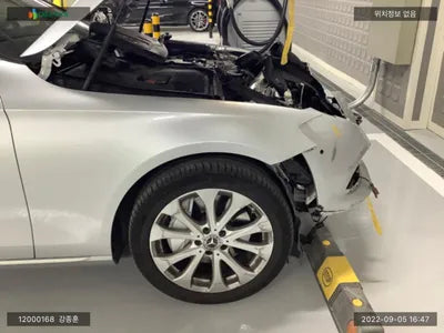 2019 Mercedes-Benz E 300 WDDZF4KB5KA677981 VIN:WDDZF4KB5KA677981